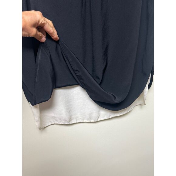 Vince Black and White Sleeveless Silk Dress - Picture 4 of 9